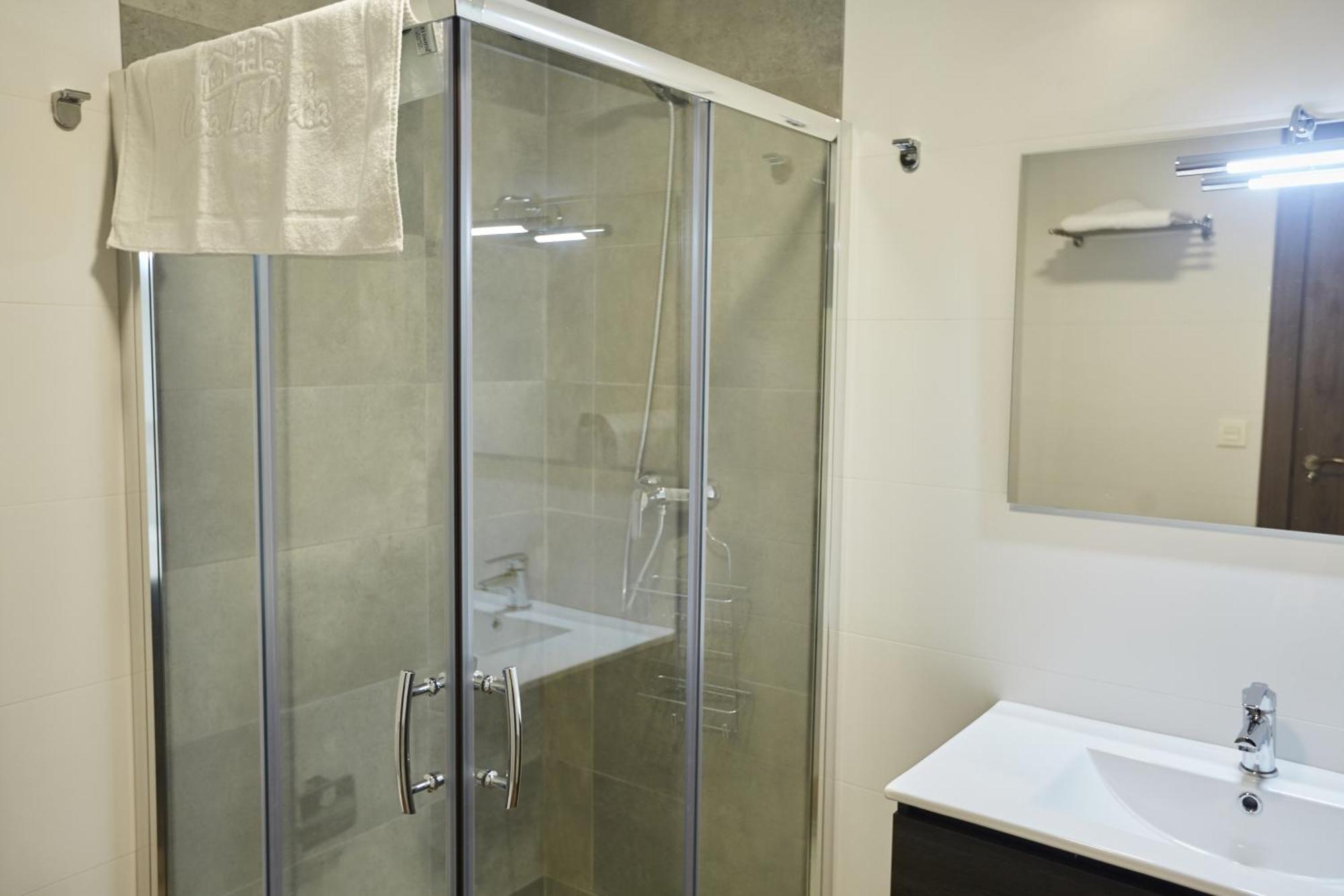 Apartamentos Rurales Casa La Piedra Collia Ngoại thất bức ảnh