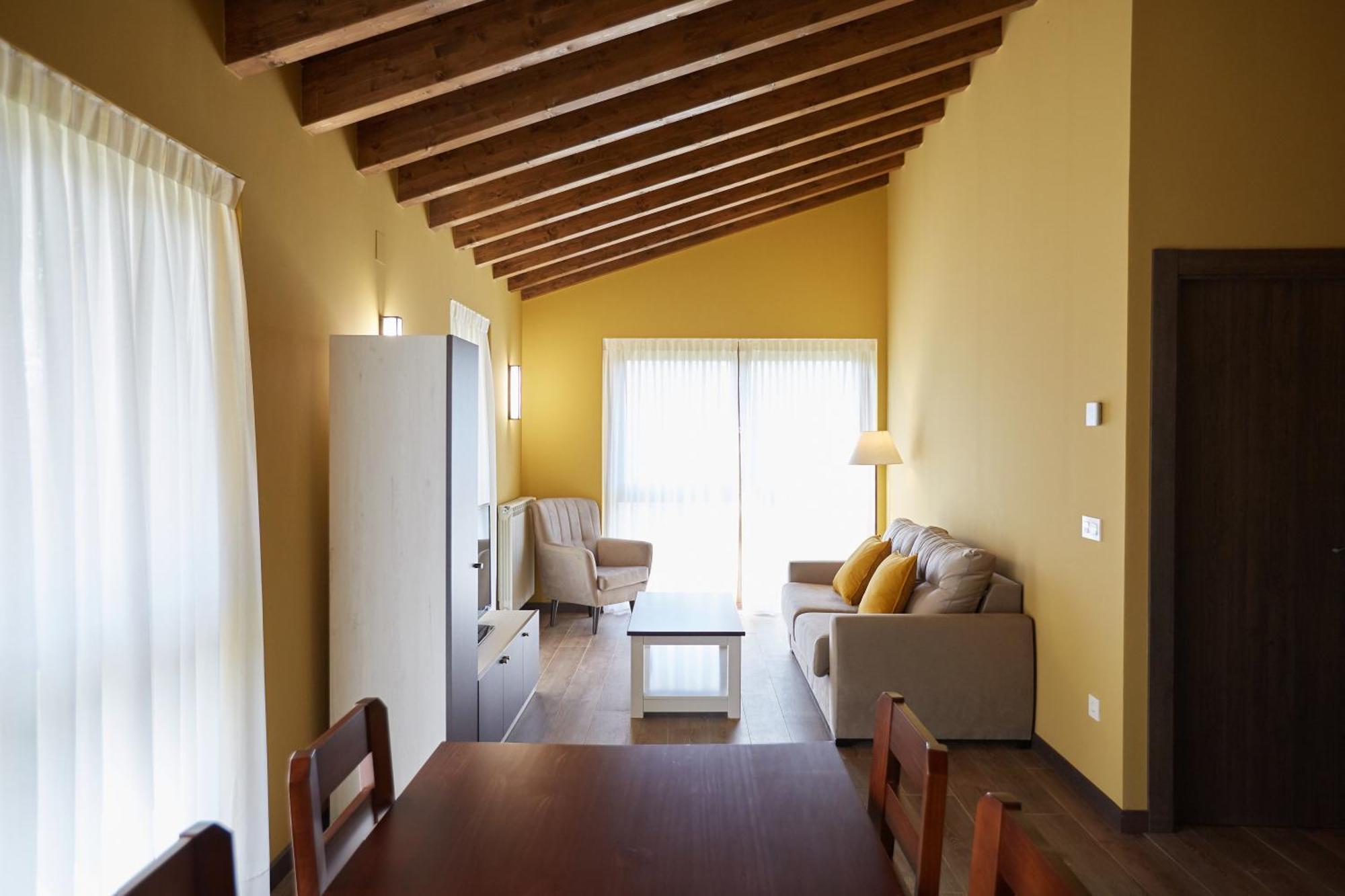Apartamentos Rurales Casa La Piedra Collia Ngoại thất bức ảnh