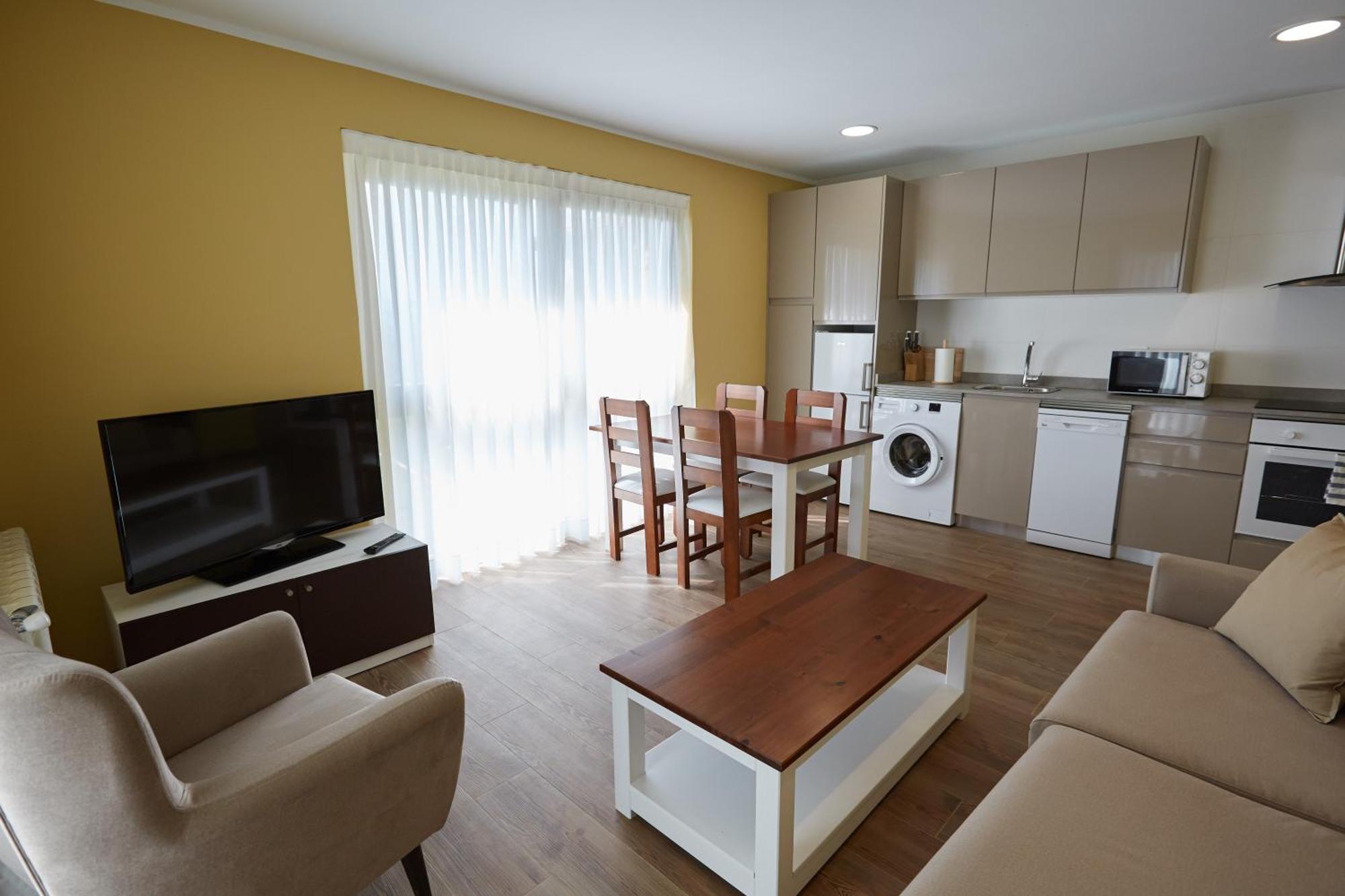 Apartamentos Rurales Casa La Piedra Collia Ngoại thất bức ảnh